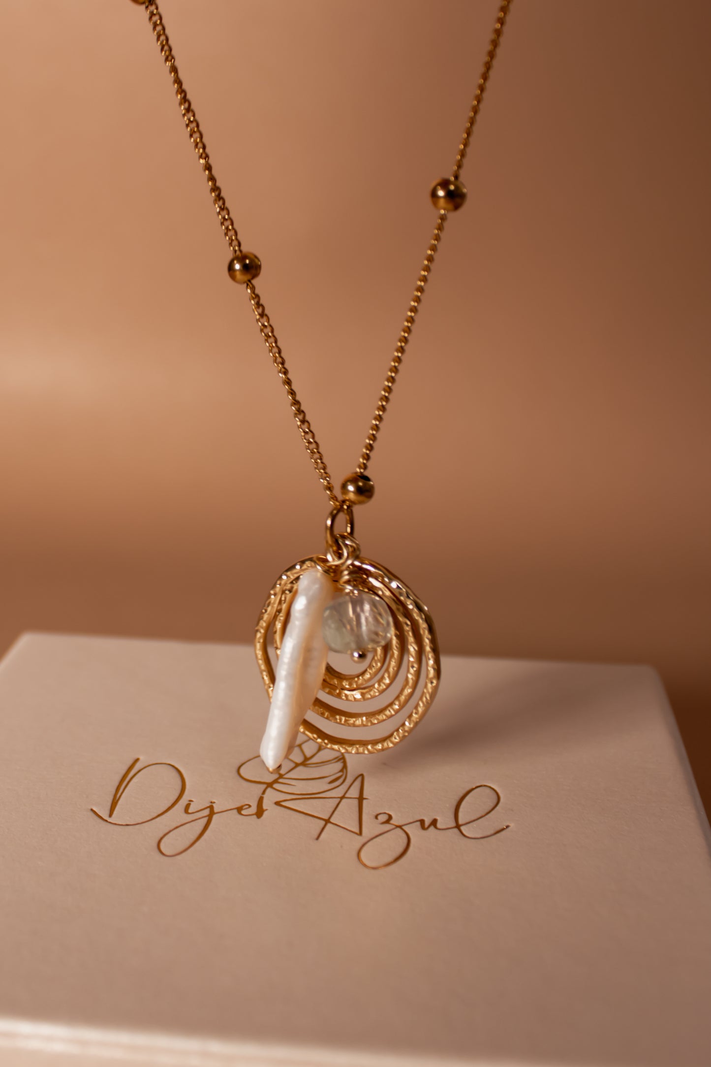 Cristal Marino necklace