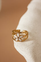Lotus ring