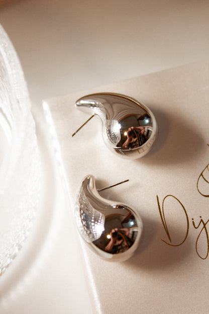 Drip earrings