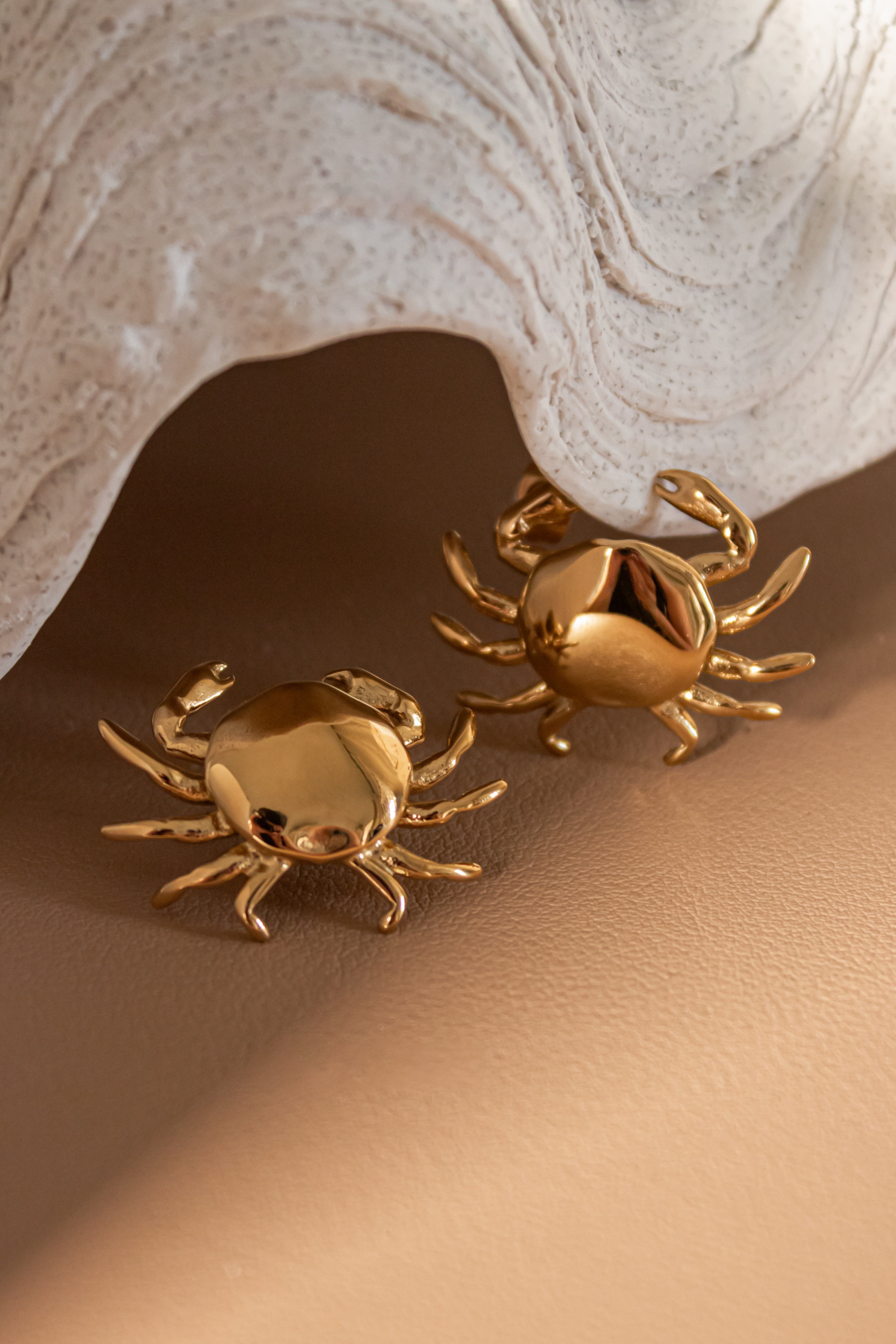 Cangrejo earrings