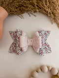 White & Pink Hearts bow
