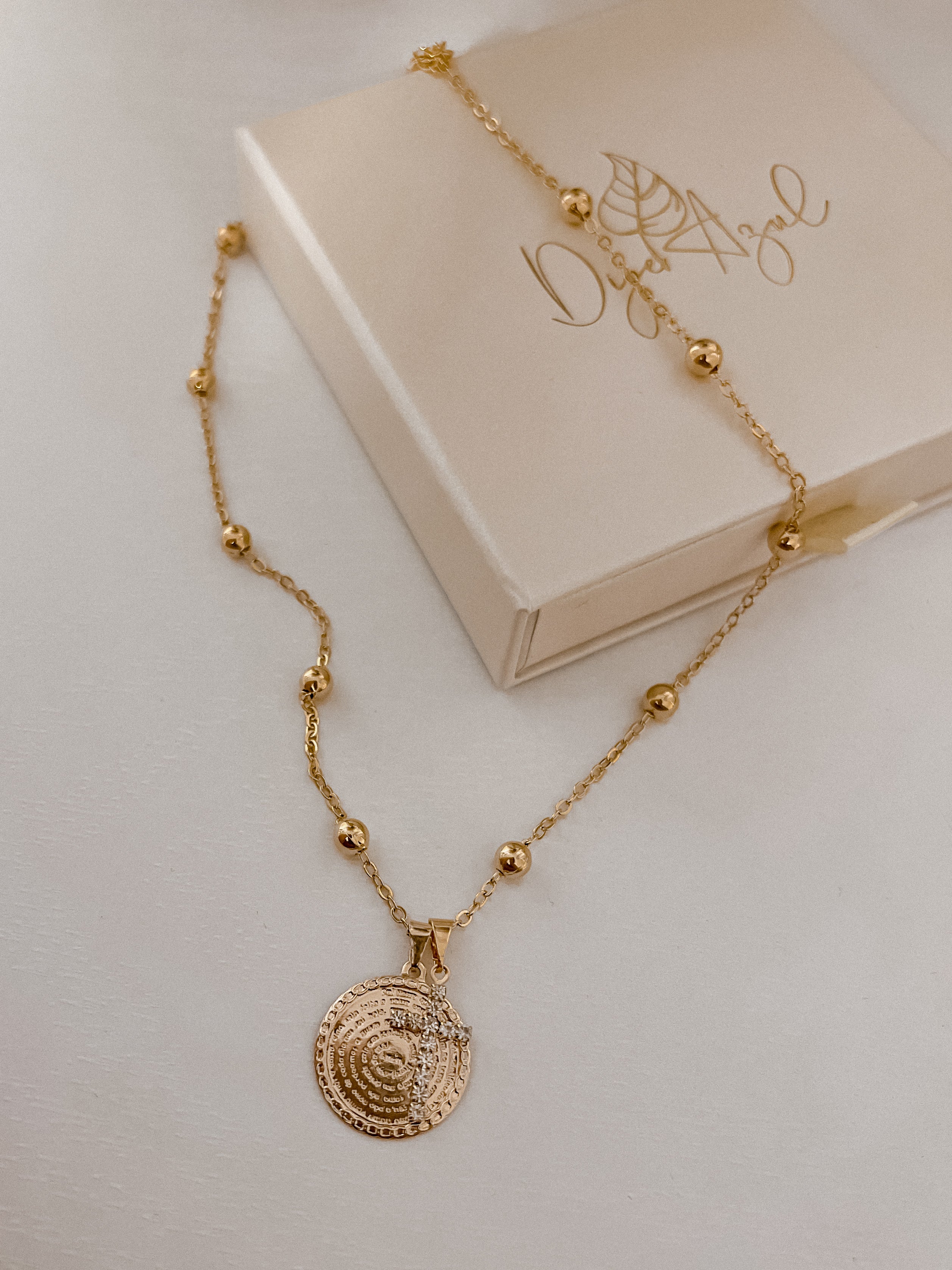 Prayer necklace (GF)