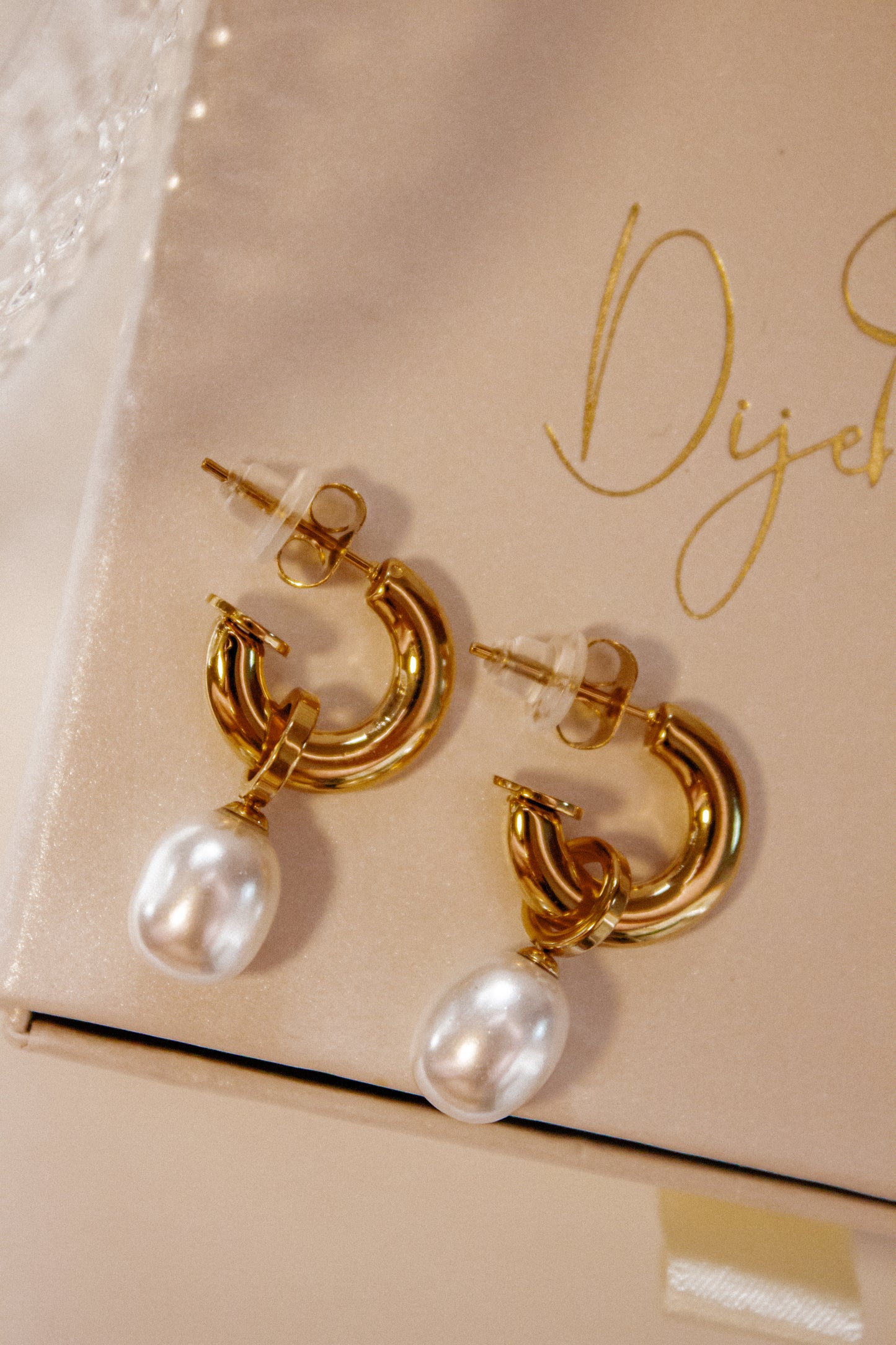 Perlitas Hoops