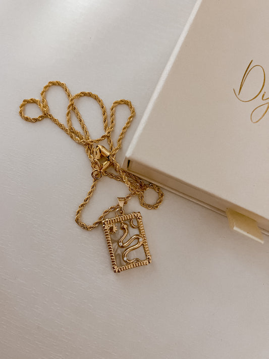 Cosmo necklace (GF)
