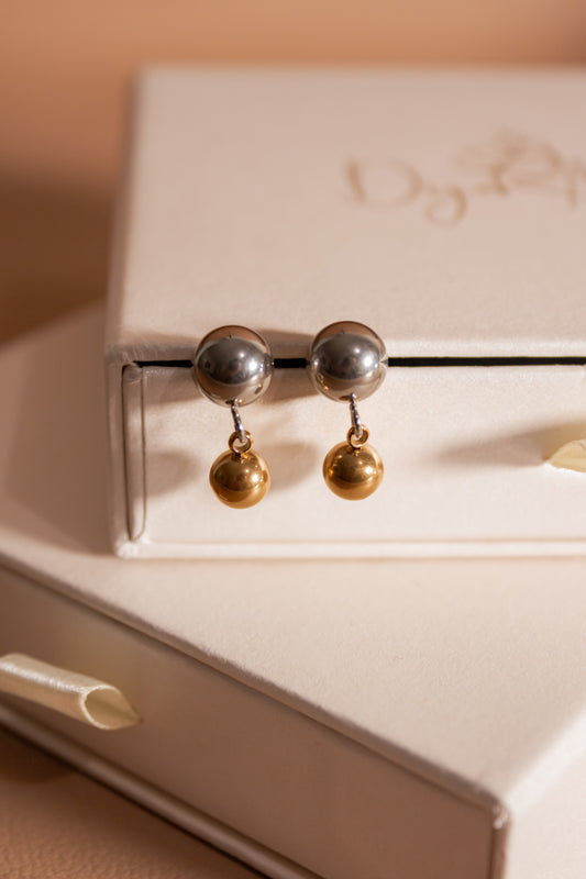 Two Tones Dot earrings