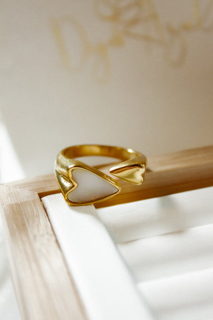 White Heart ring