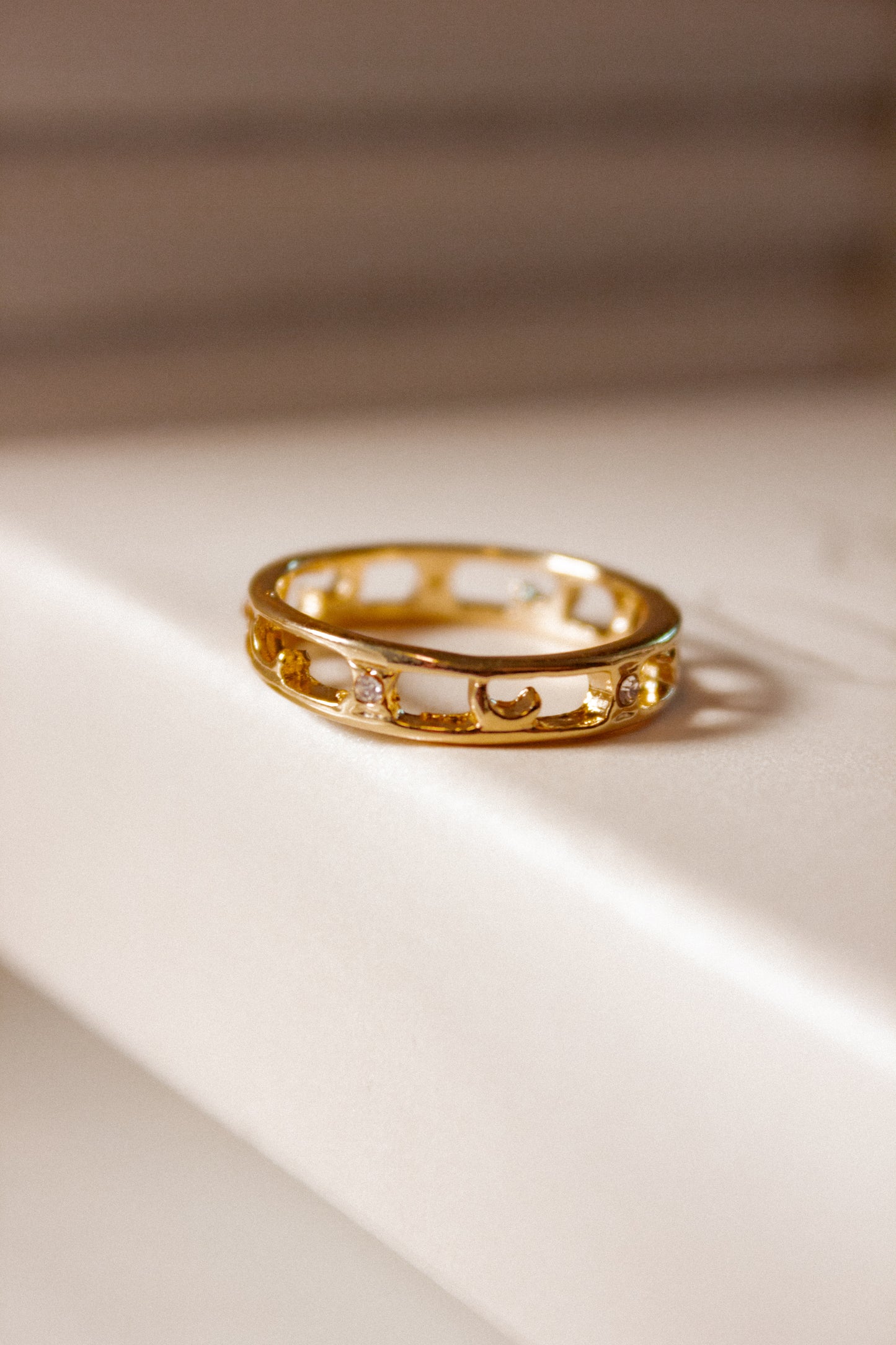 Aro Lunar ring