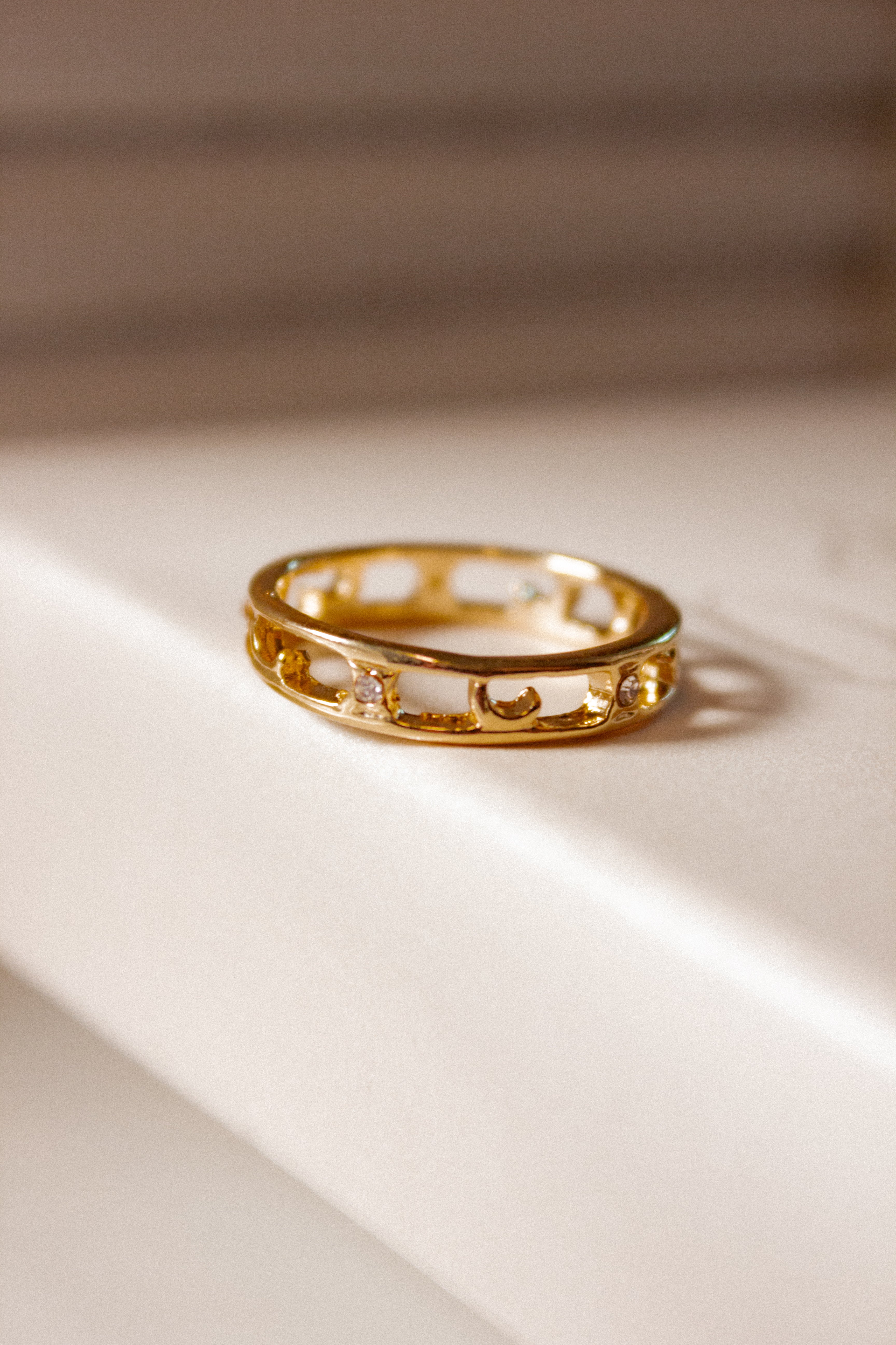 Aro Lunar ring