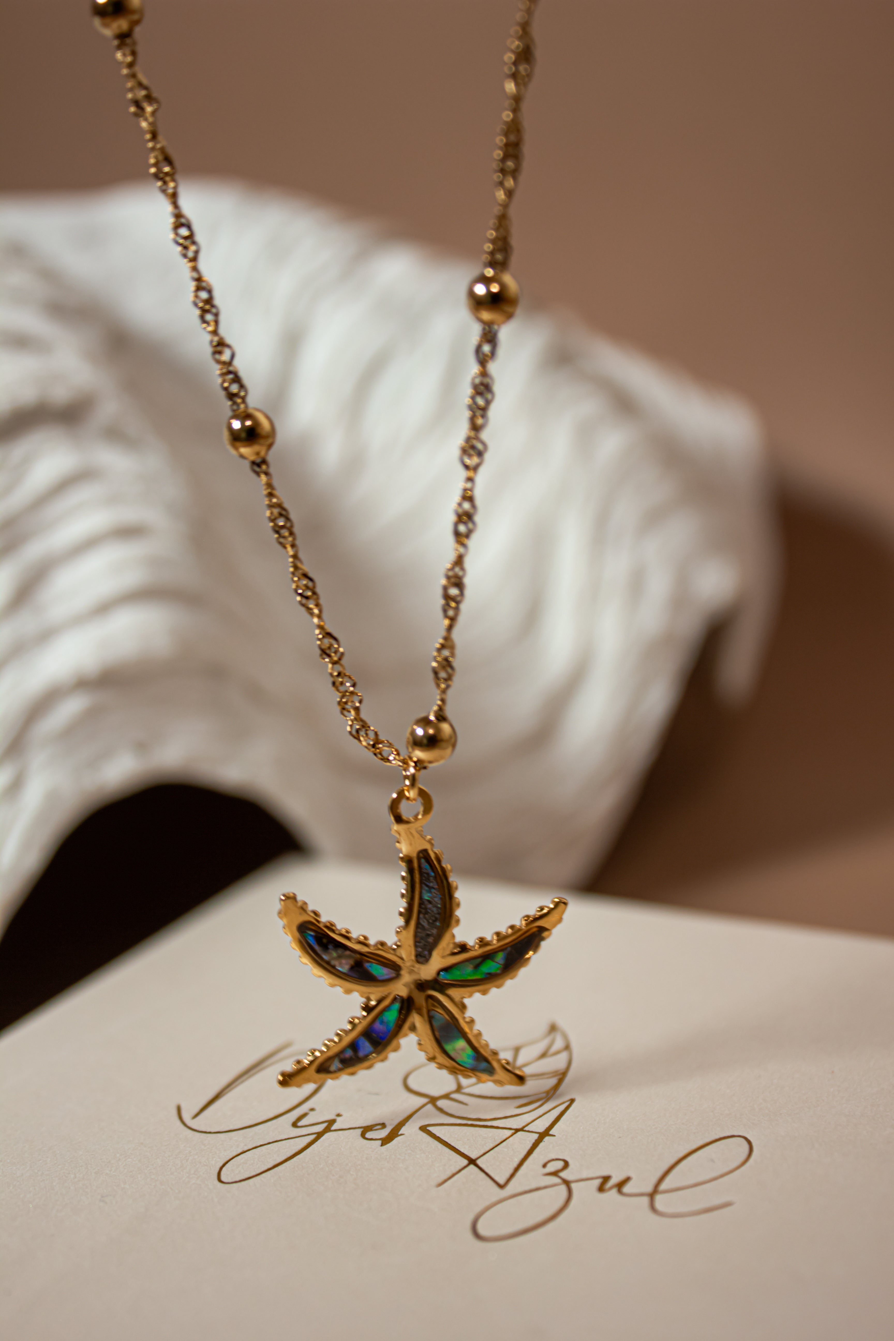 Icacos necklace