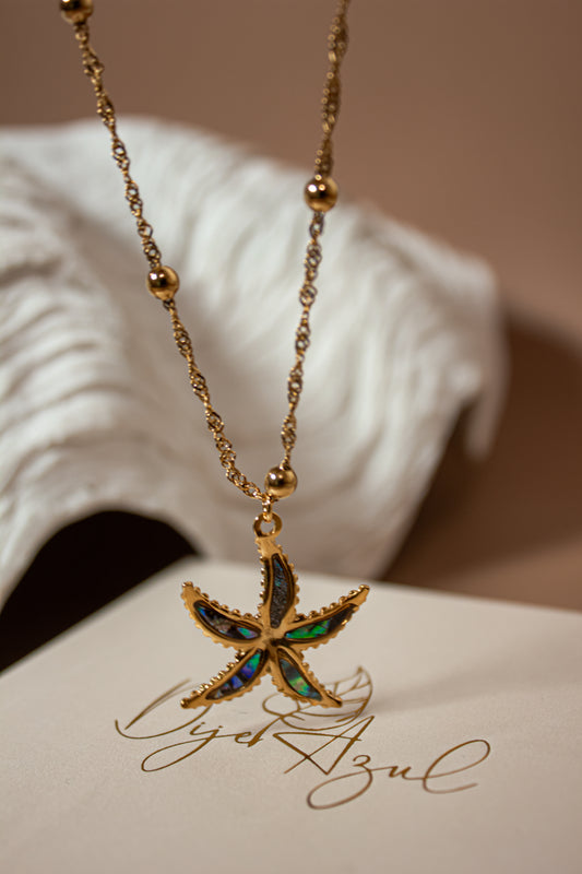 Icacos necklace