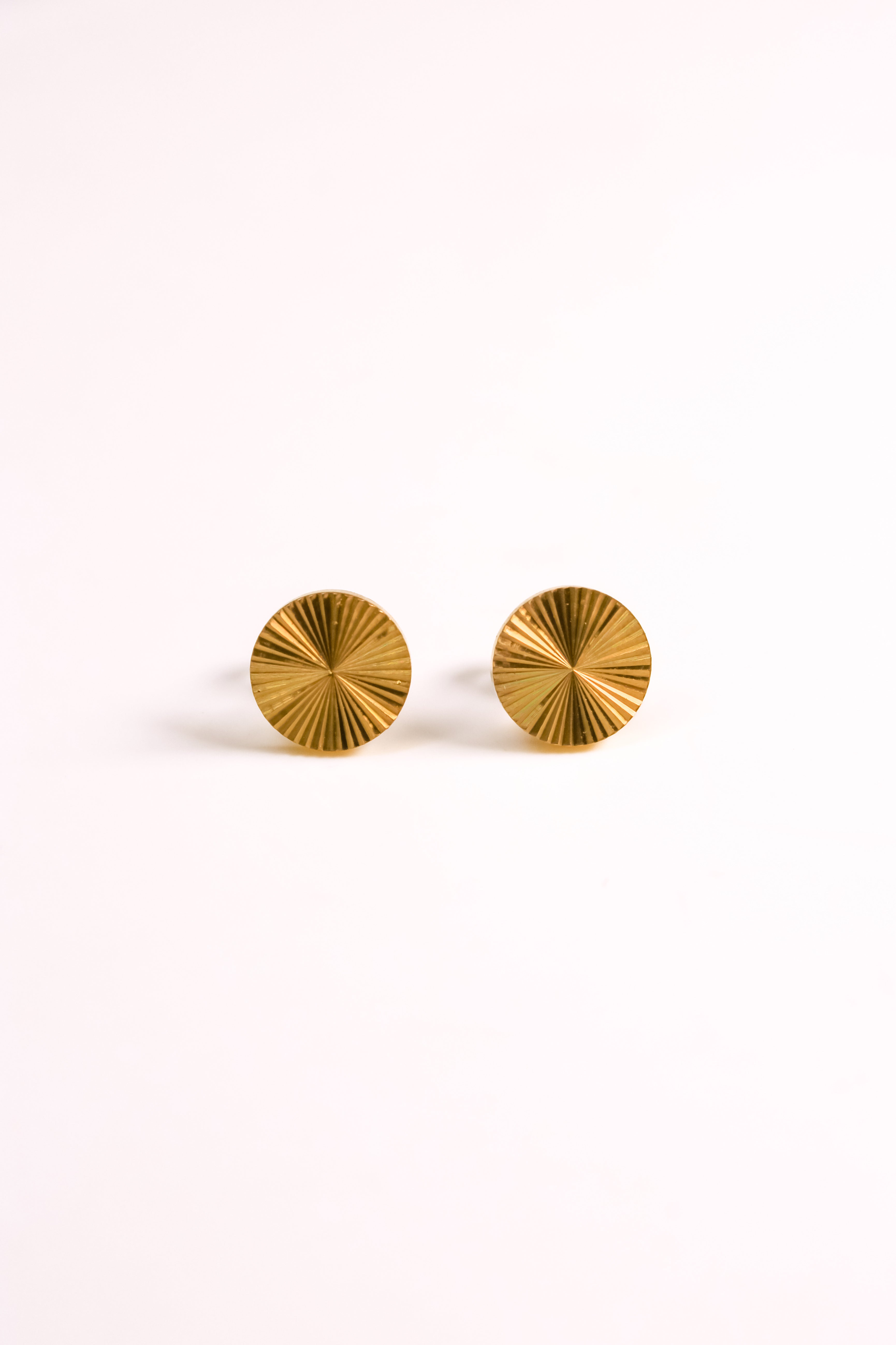 Texture Classic studs earrings