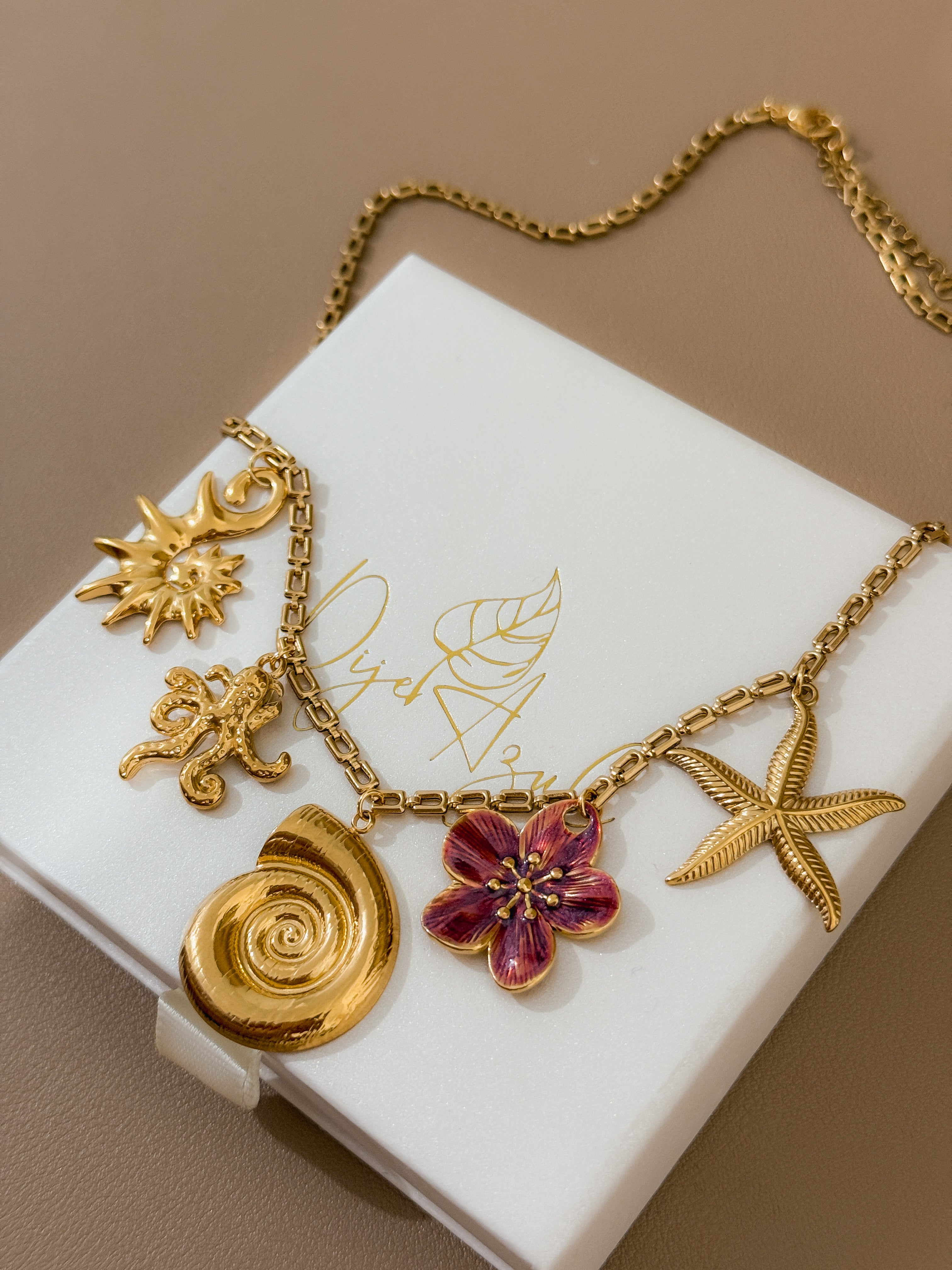 Island Vibes necklace