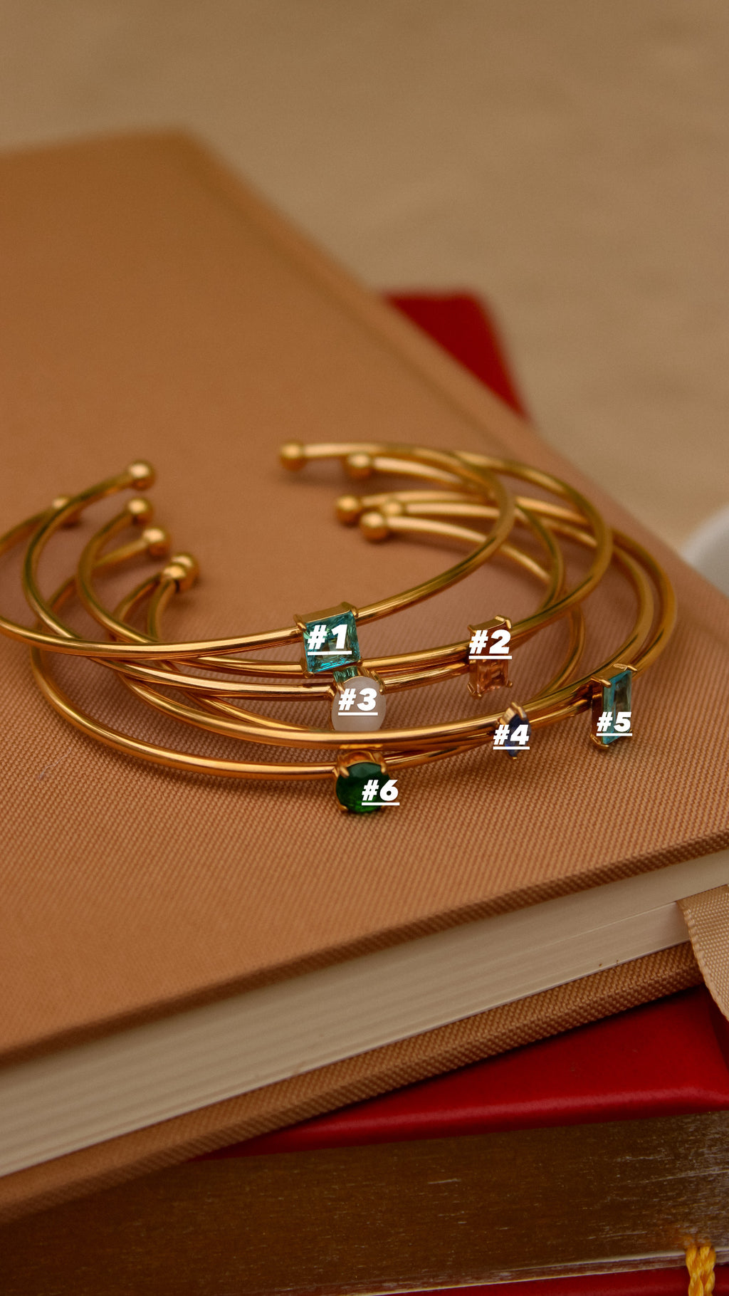 Peregrina bangles