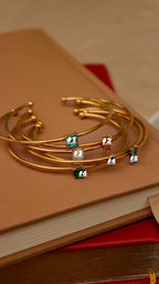 Peregrina bangles