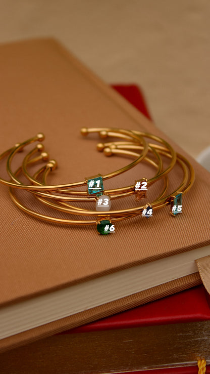 Peregrina bangles