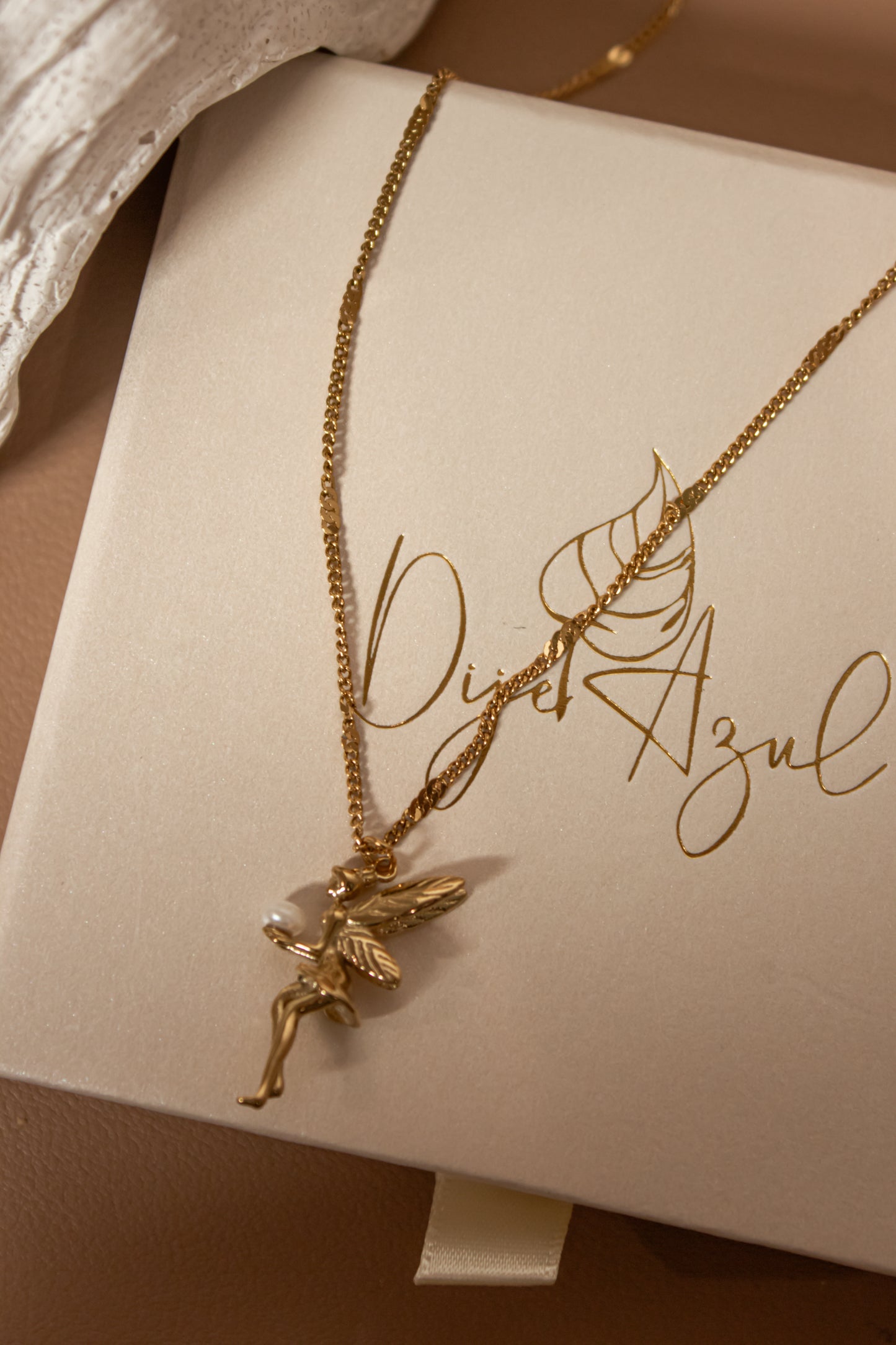 Pixie necklace
