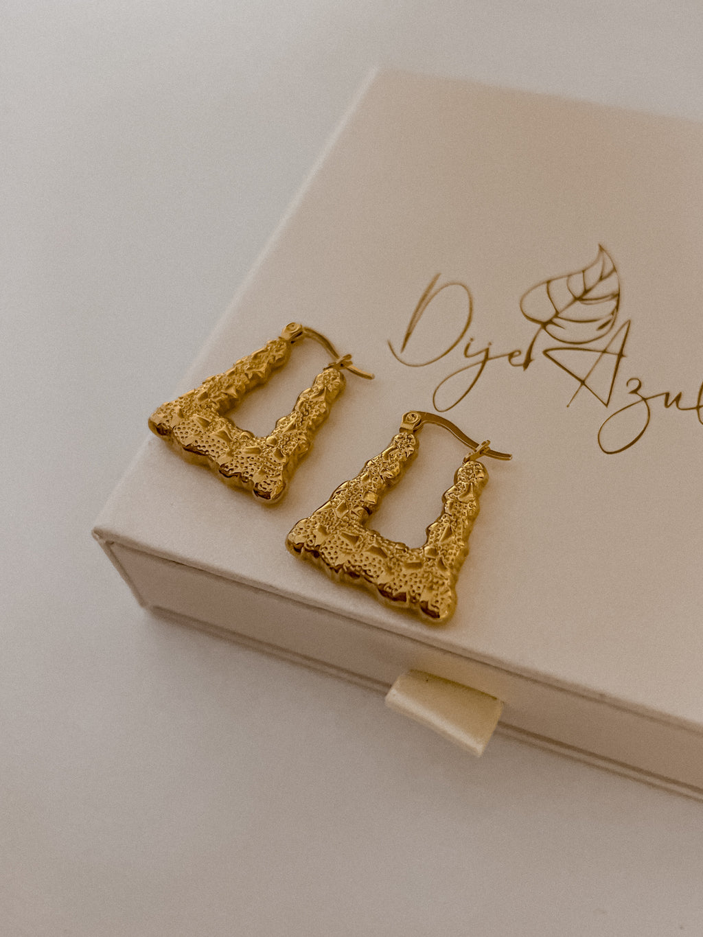 Amonet earrings