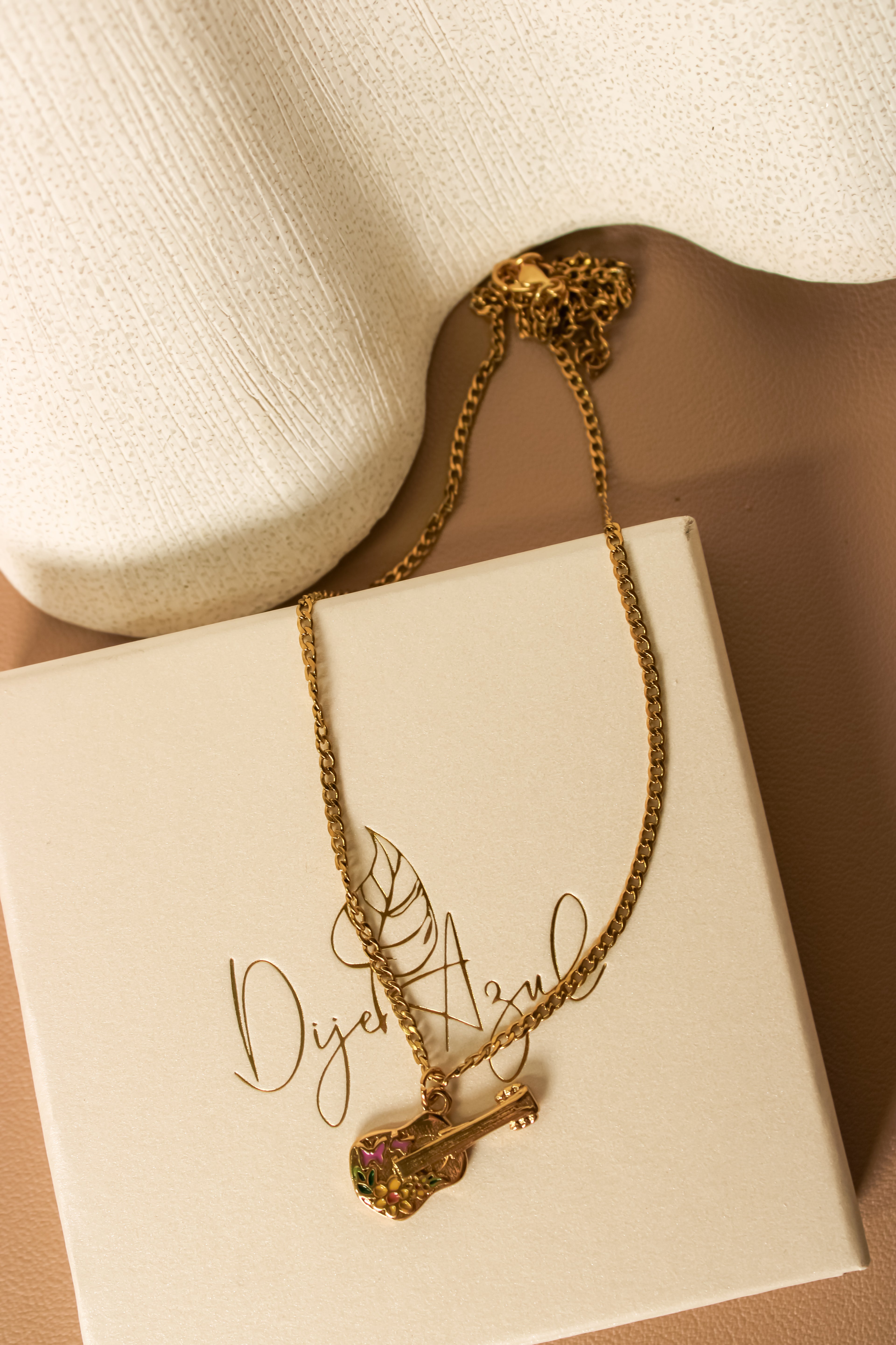 Cántico necklace
