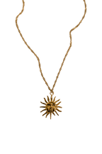 Sol Pequeño necklace