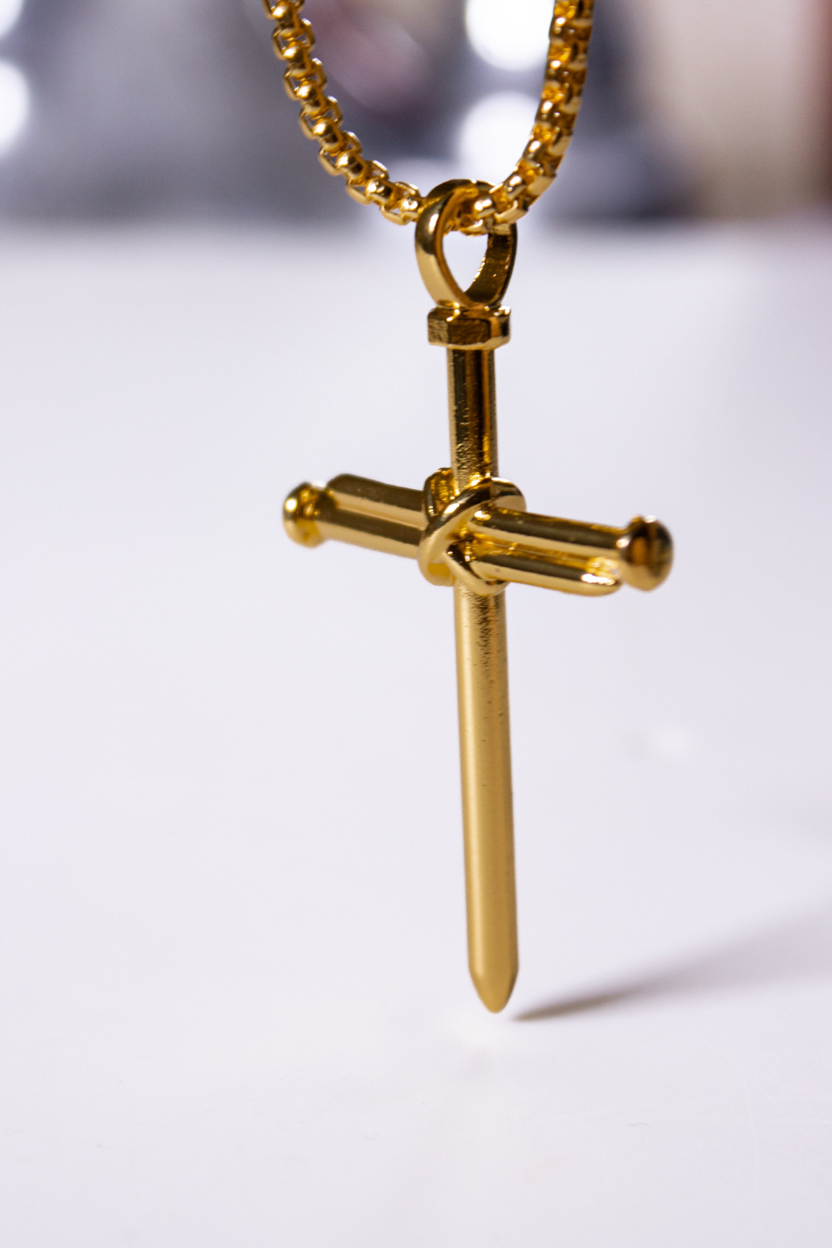 Vencedor necklace