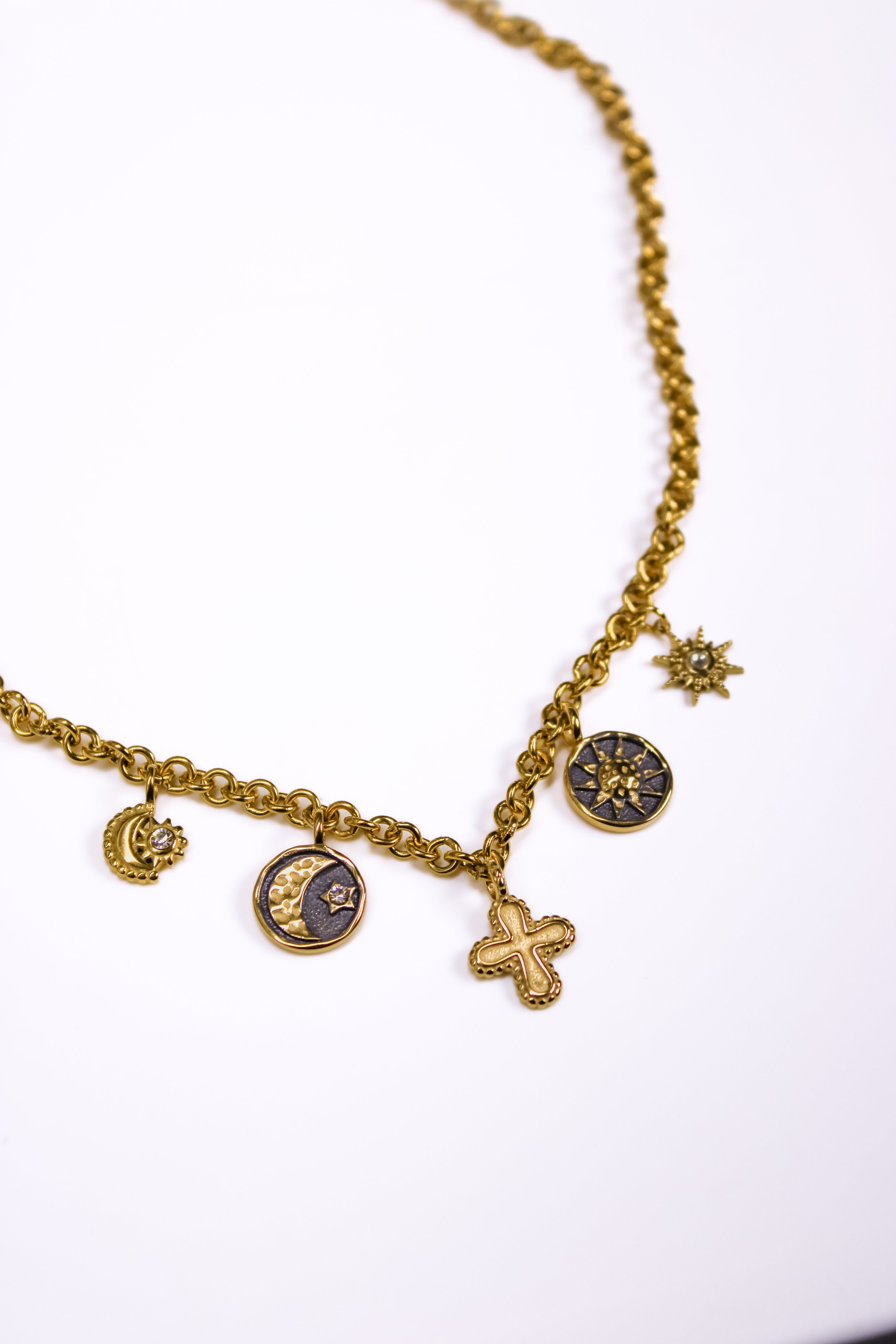 Calisto necklace