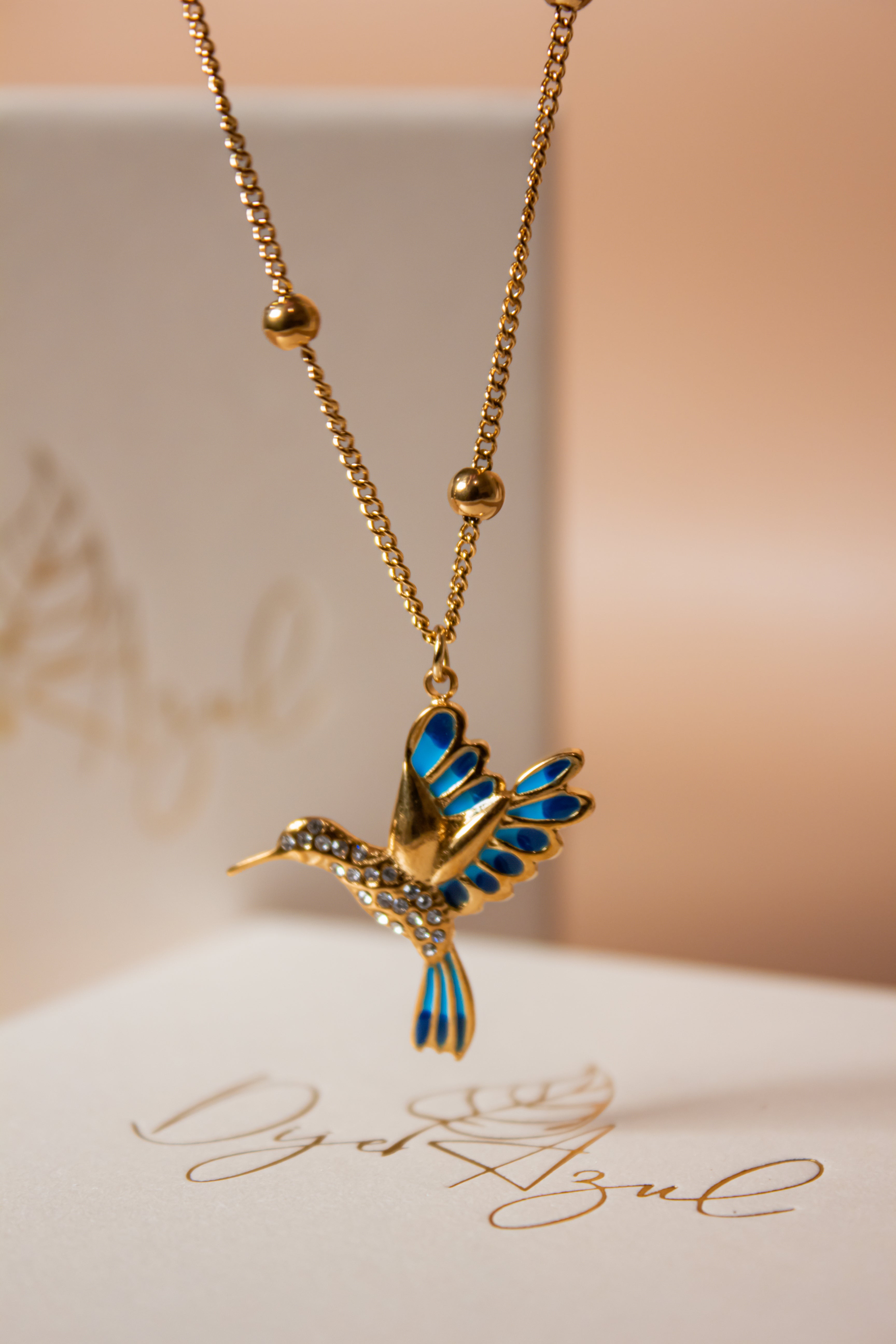 Colibrí necklace