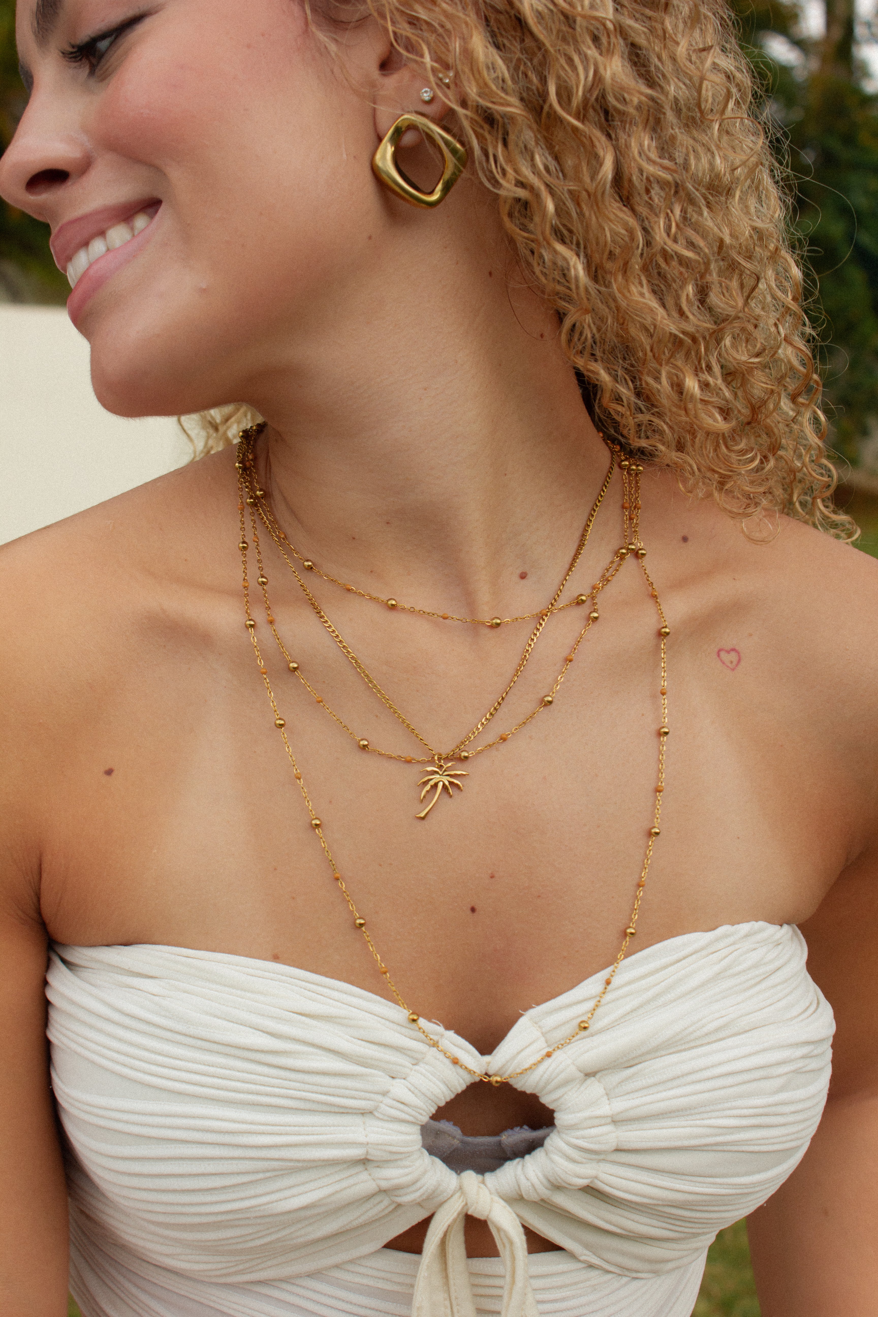 Palmera necklace