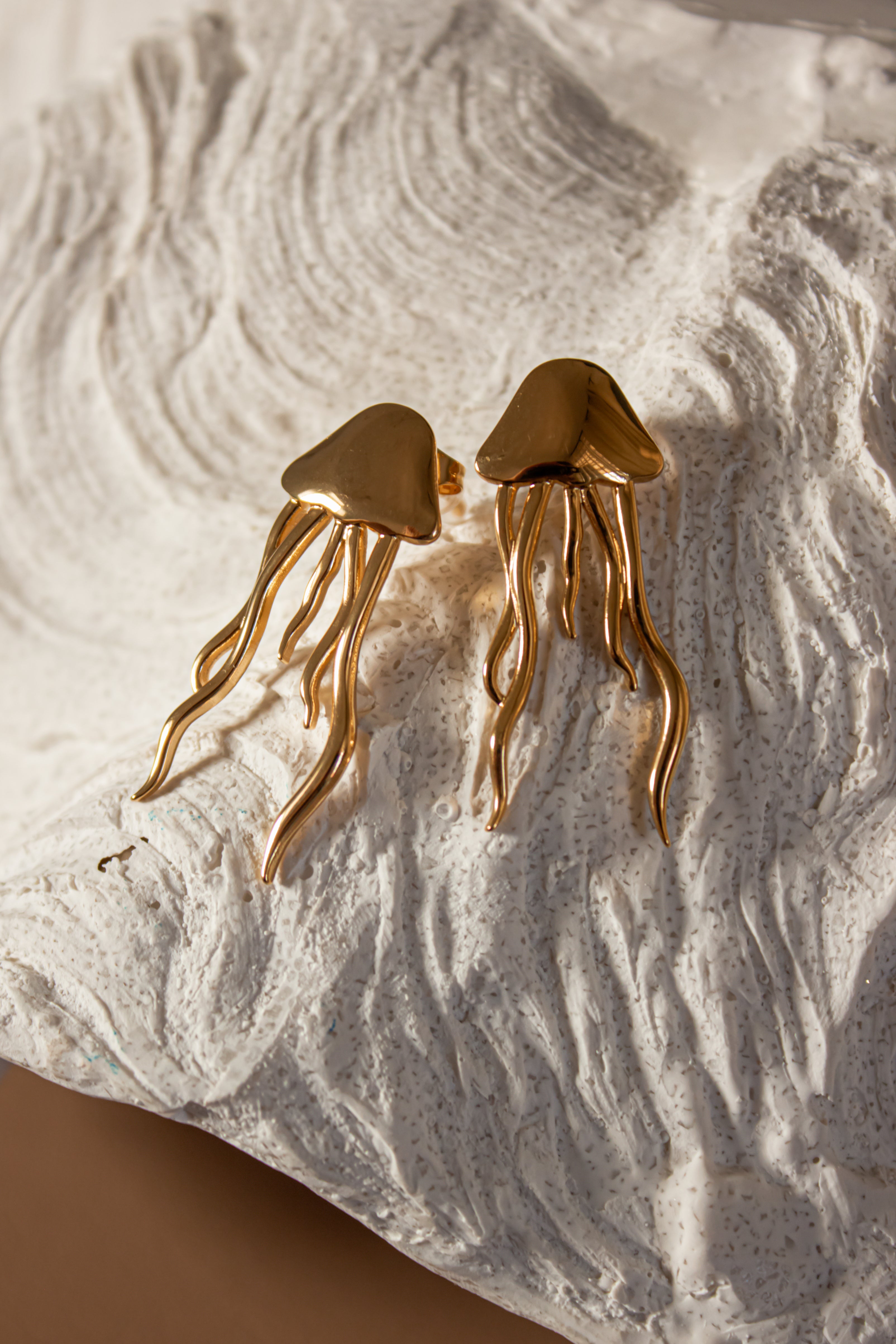 Mar Medusa earrings