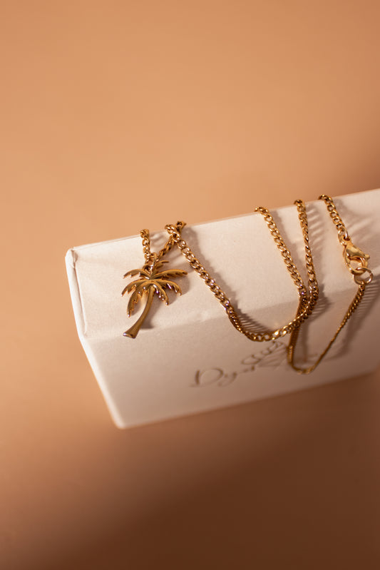 Palmera necklace