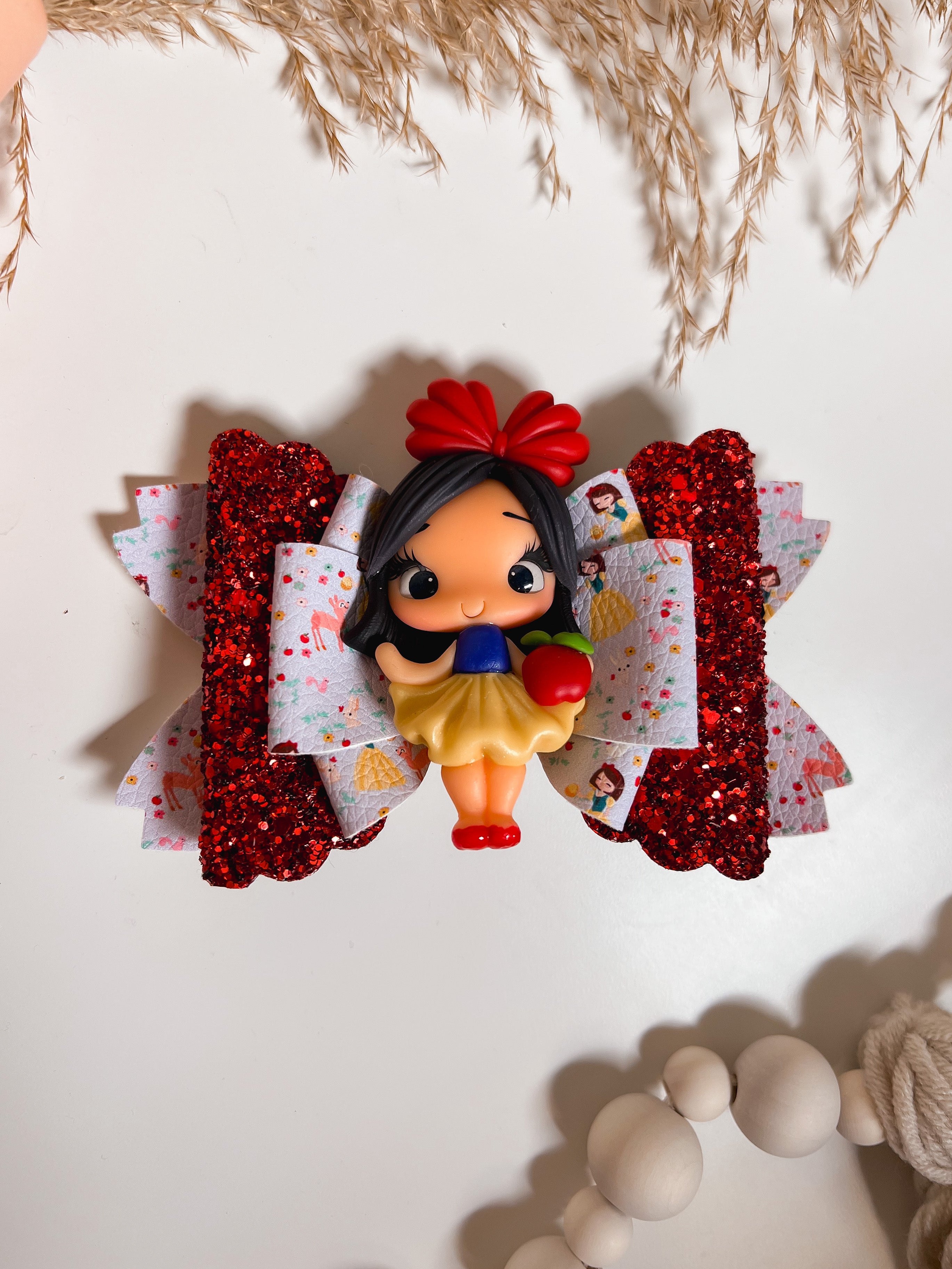 Snow White bow