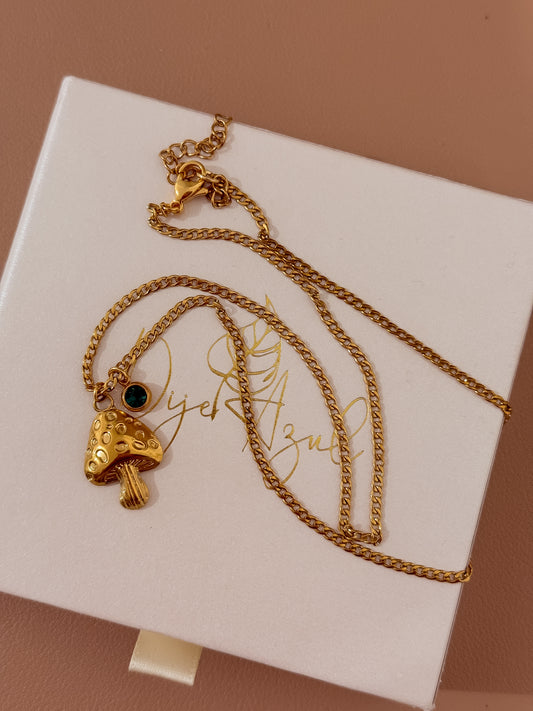 Loma necklace