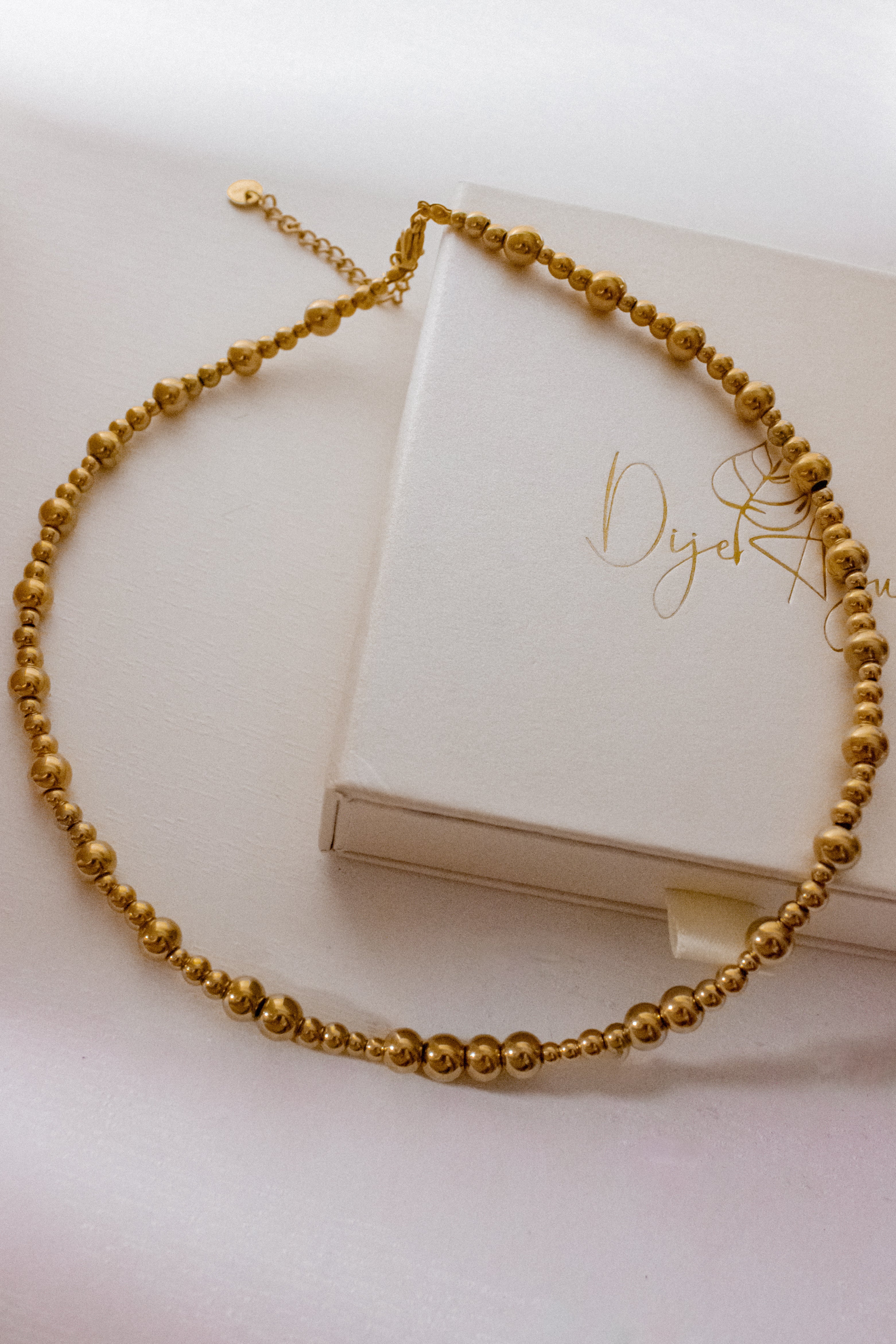 Bubbles necklace