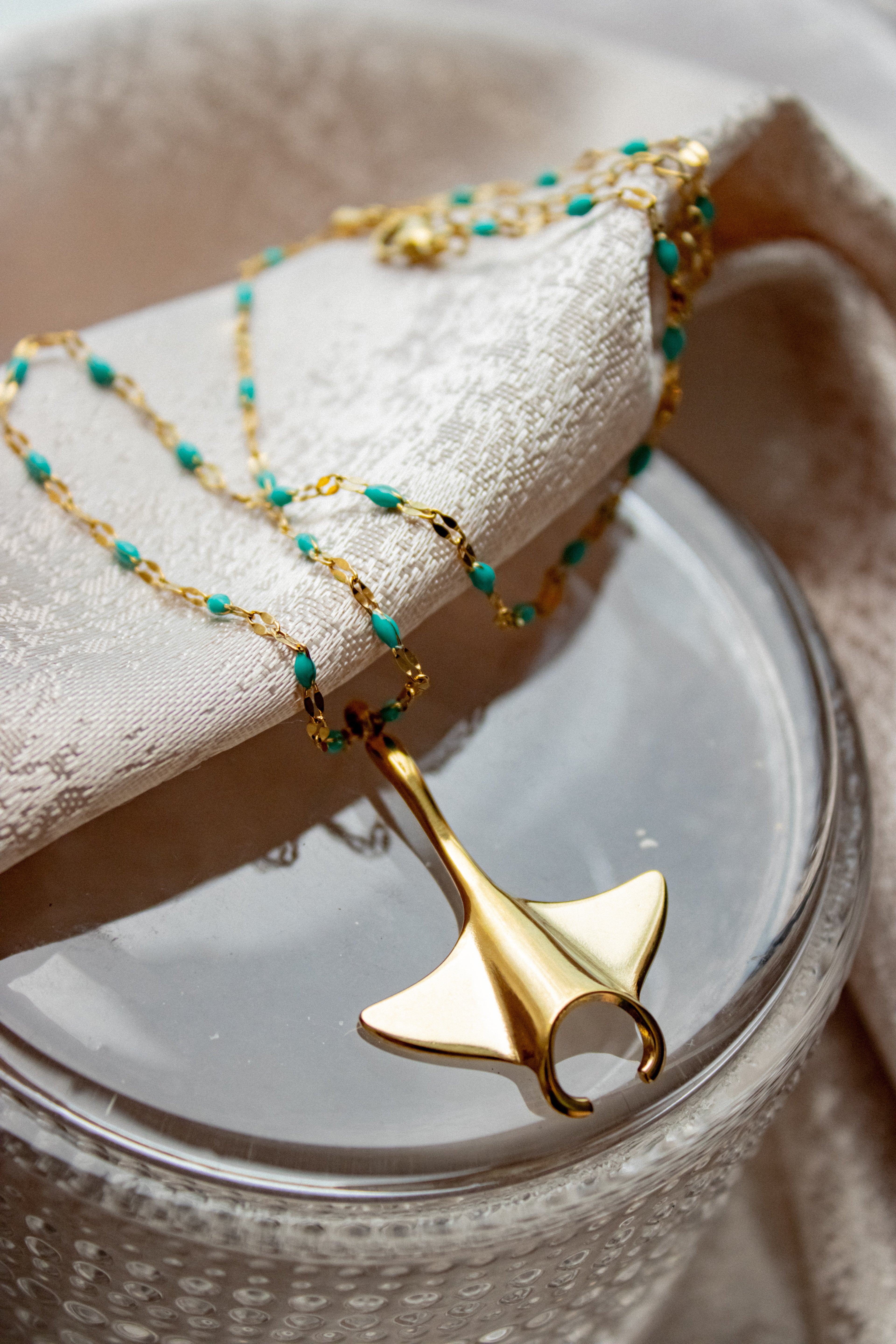 Mantarraya necklace