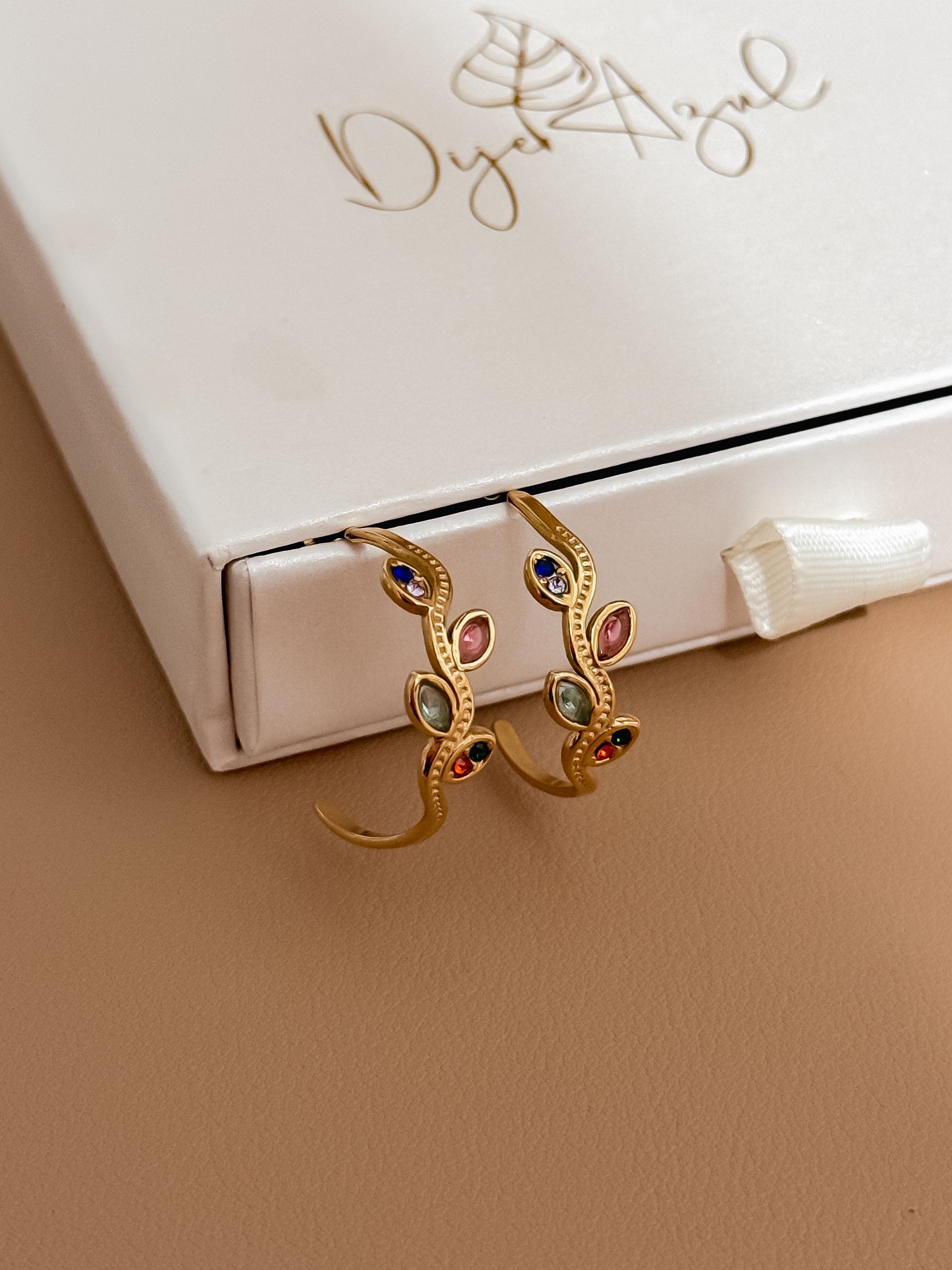 Isla earrings