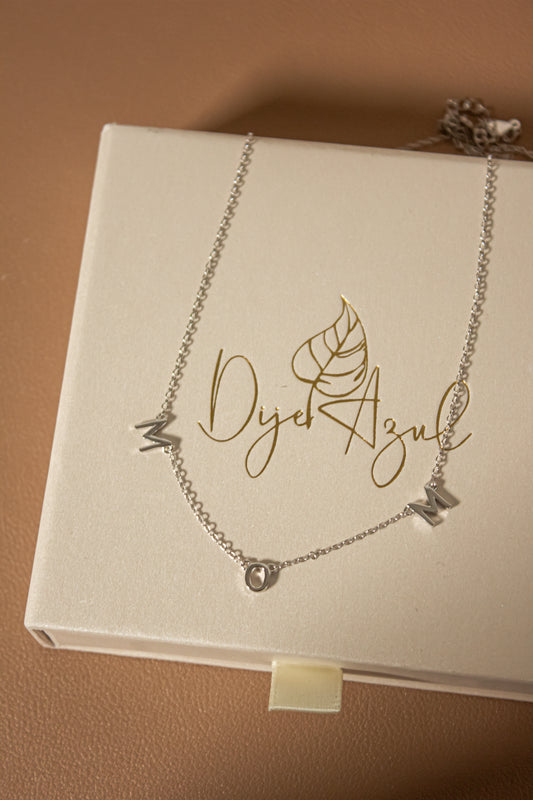 MOM necklace (S925)