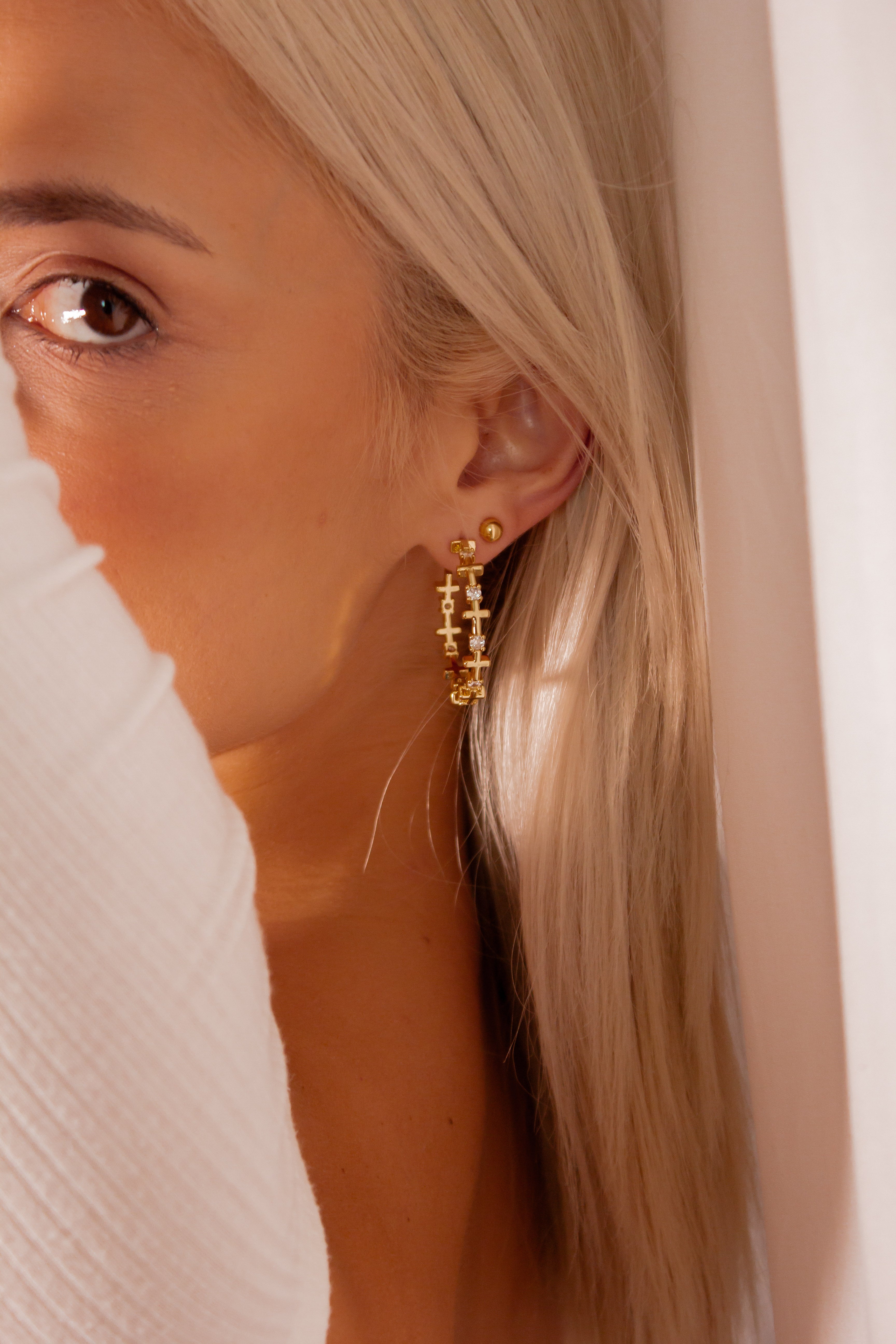 Cross hoops earrings