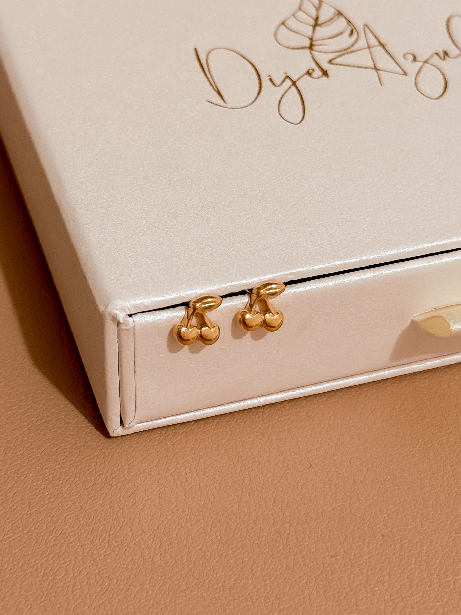 Cherry Studs earrings