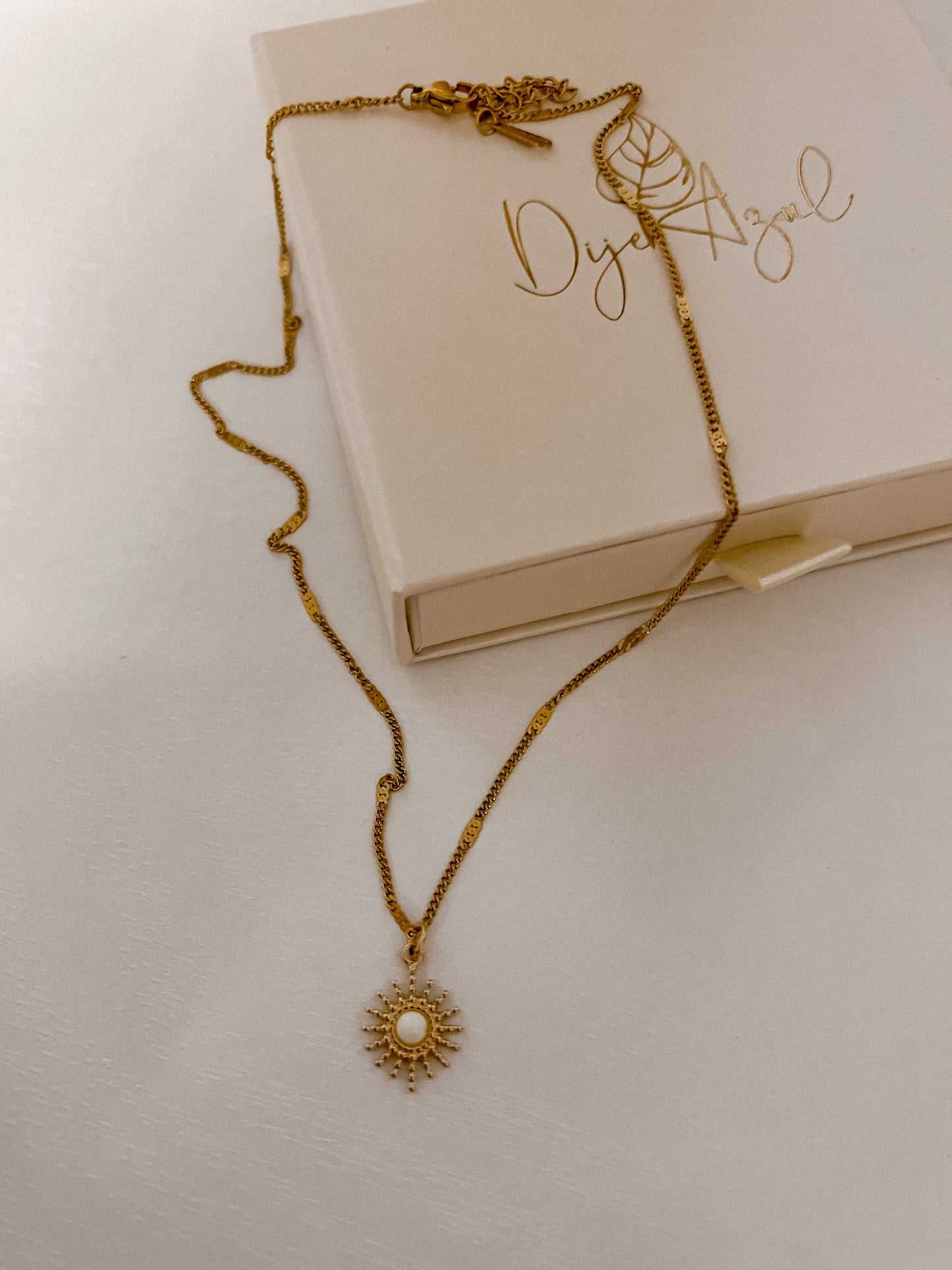 Taipei necklace