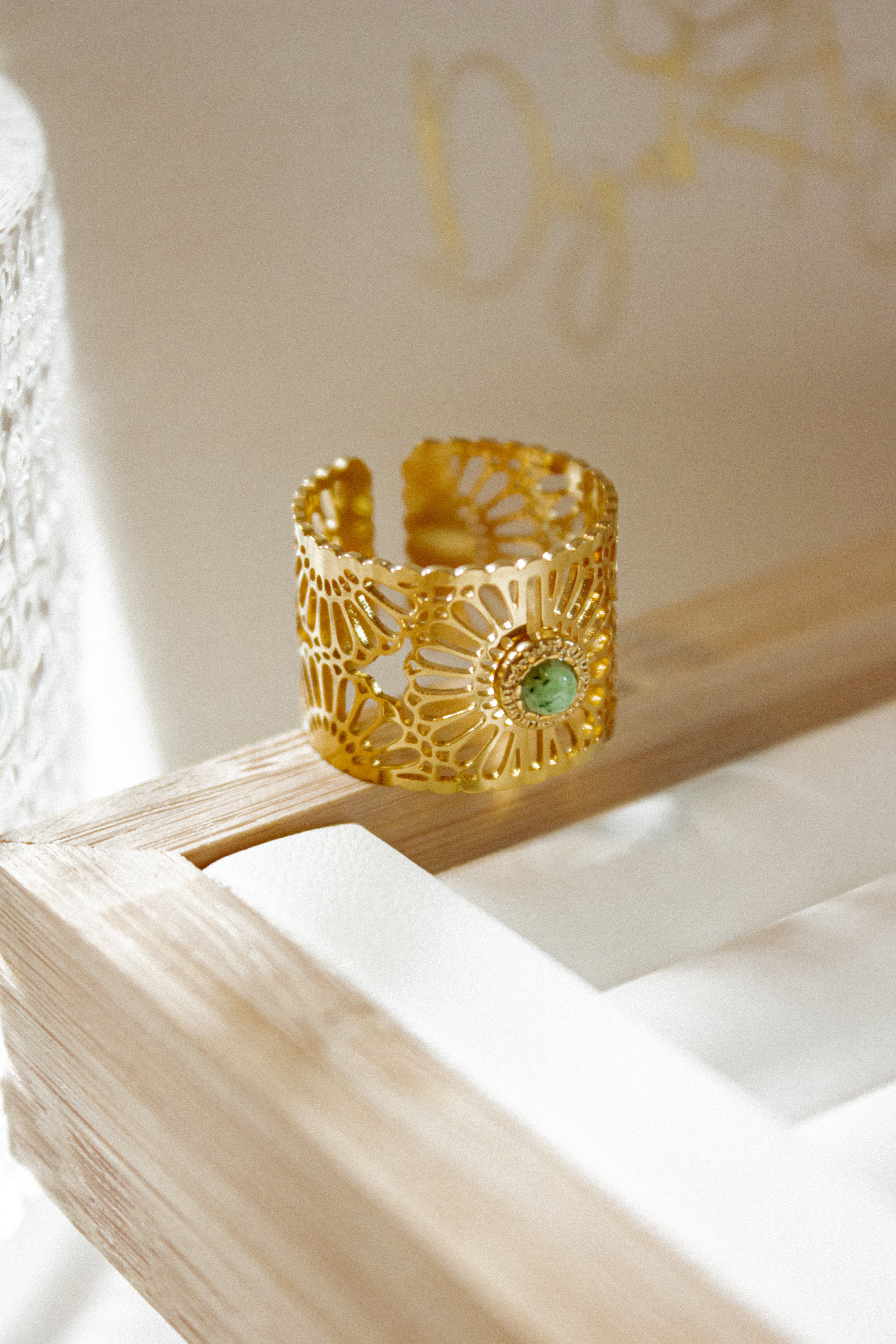 Flowers Cutout ring