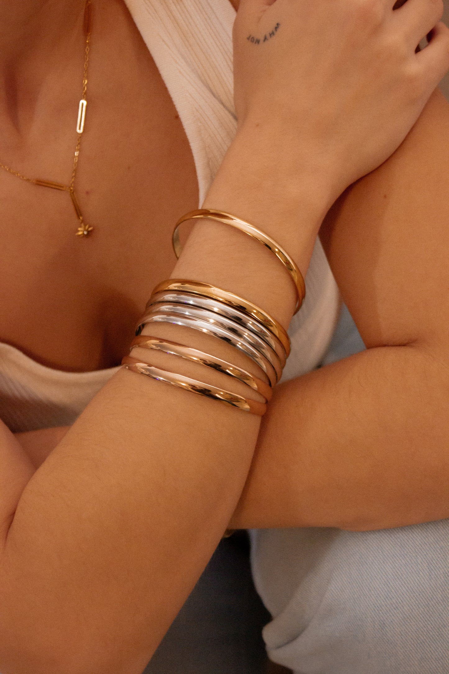 Tres Tonos bangles set