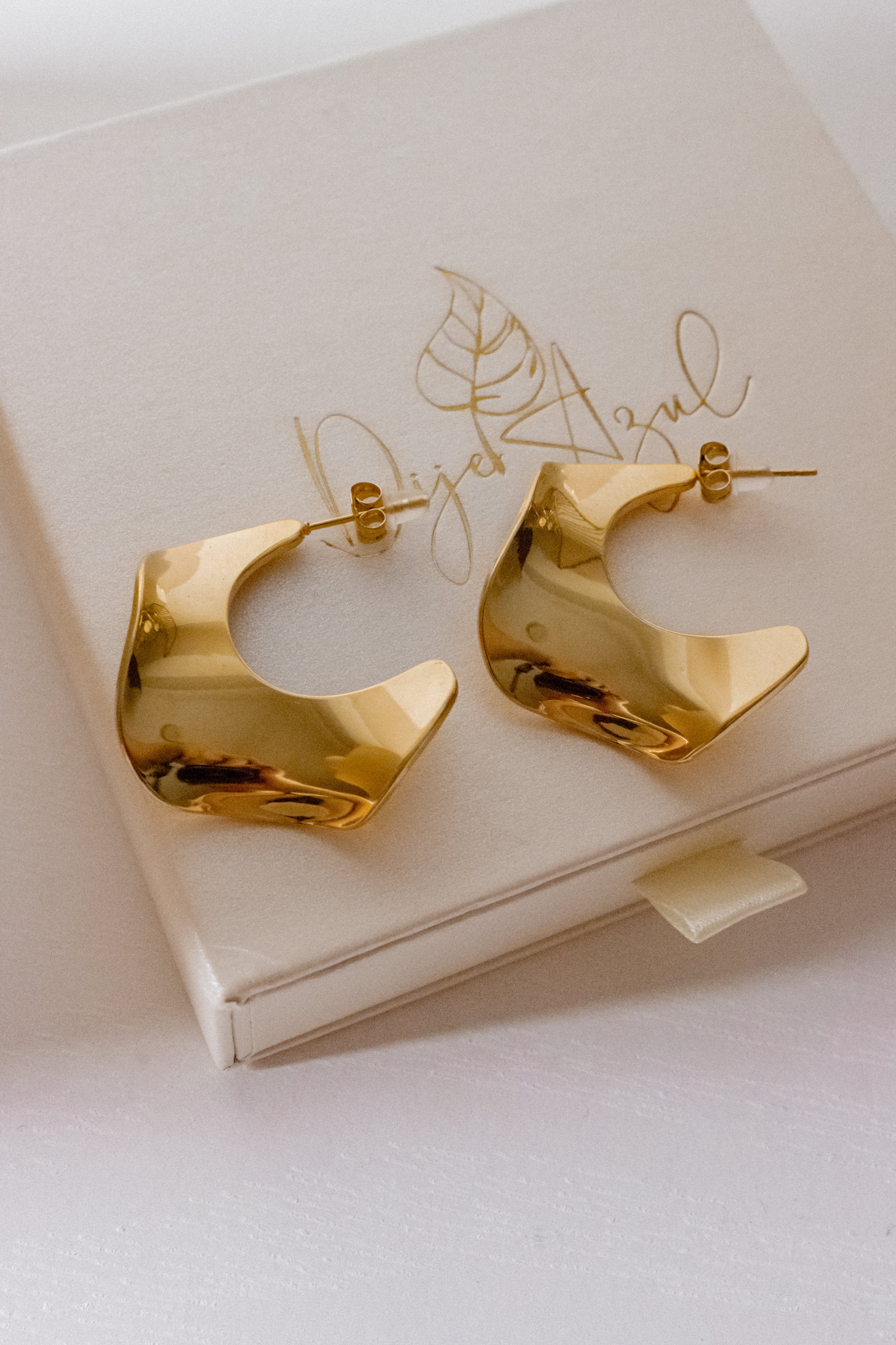 Wave Thin hoops