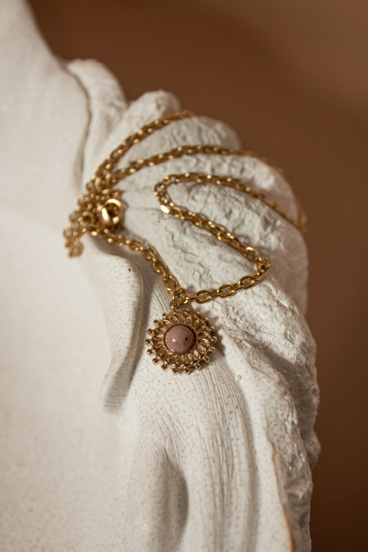 Rosé necklace