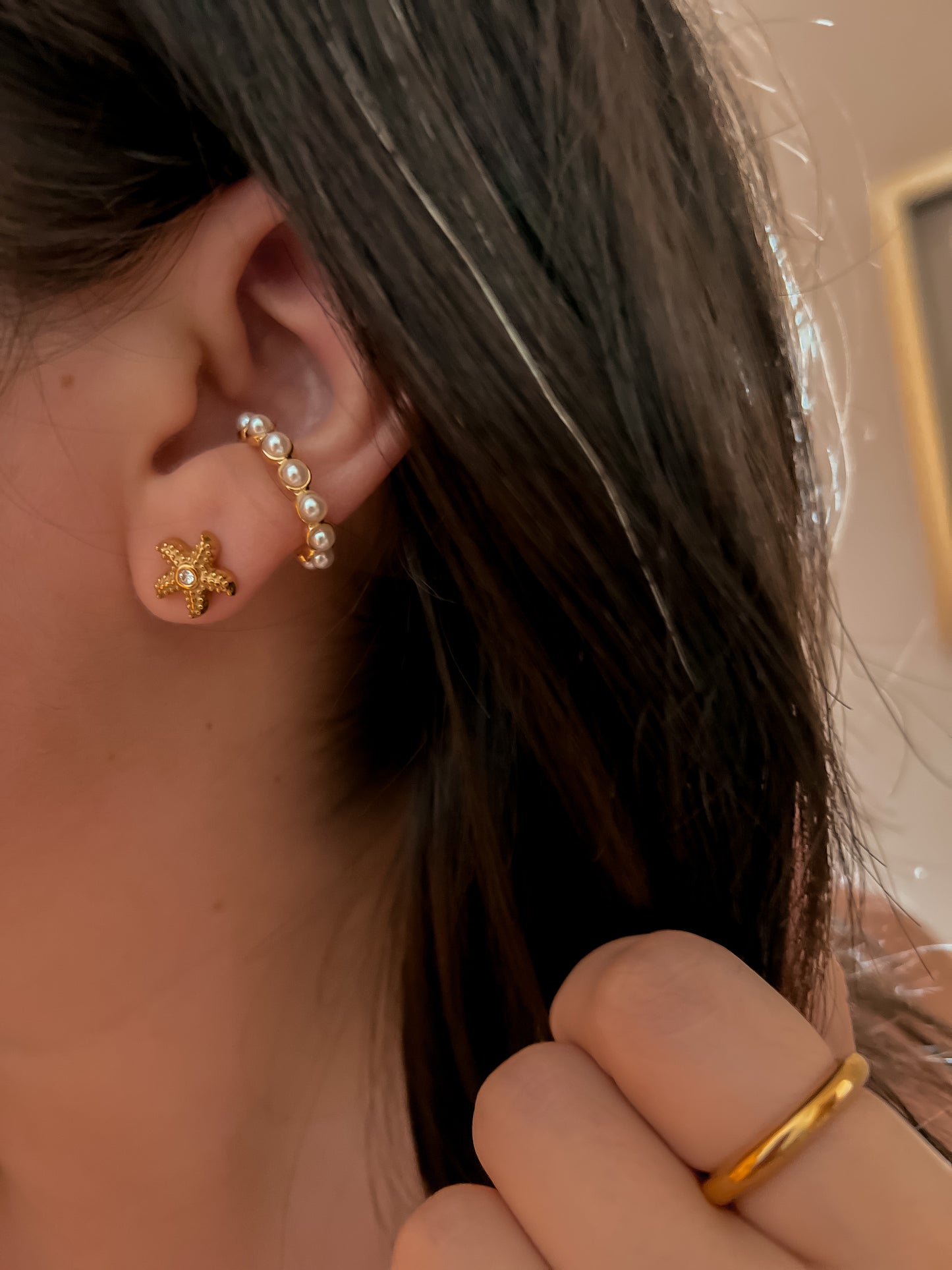 Pearls Ear Cuff