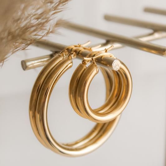 Chunky hoops earrings