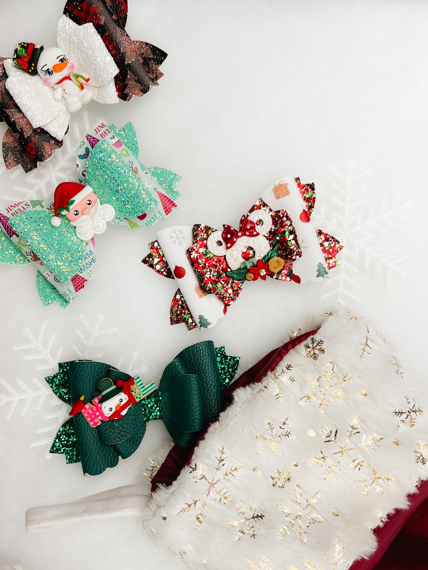 Christmas Minnie bow