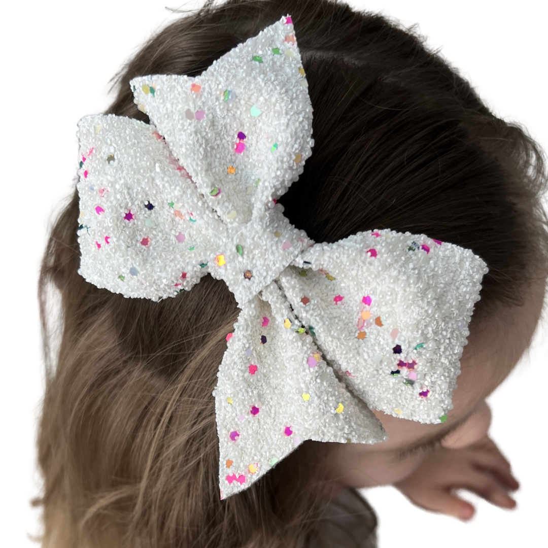 Tiny Pearls bows